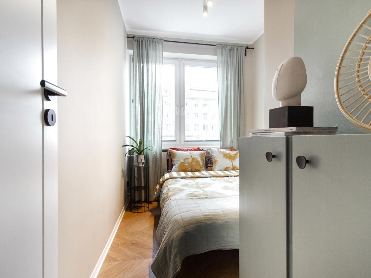 Good Morning 1 Pietro -jarmark Swiateczny 100m-netflix - Parking W Cenie Apartment Wroclaw